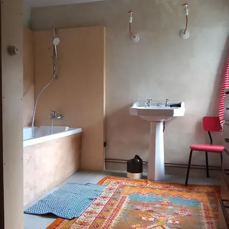 Ferienhaus Dans Les Arbres Avec La A Pieds *
