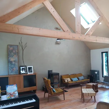Ferienhaus Dans Les Arbres Avec La A Pieds *